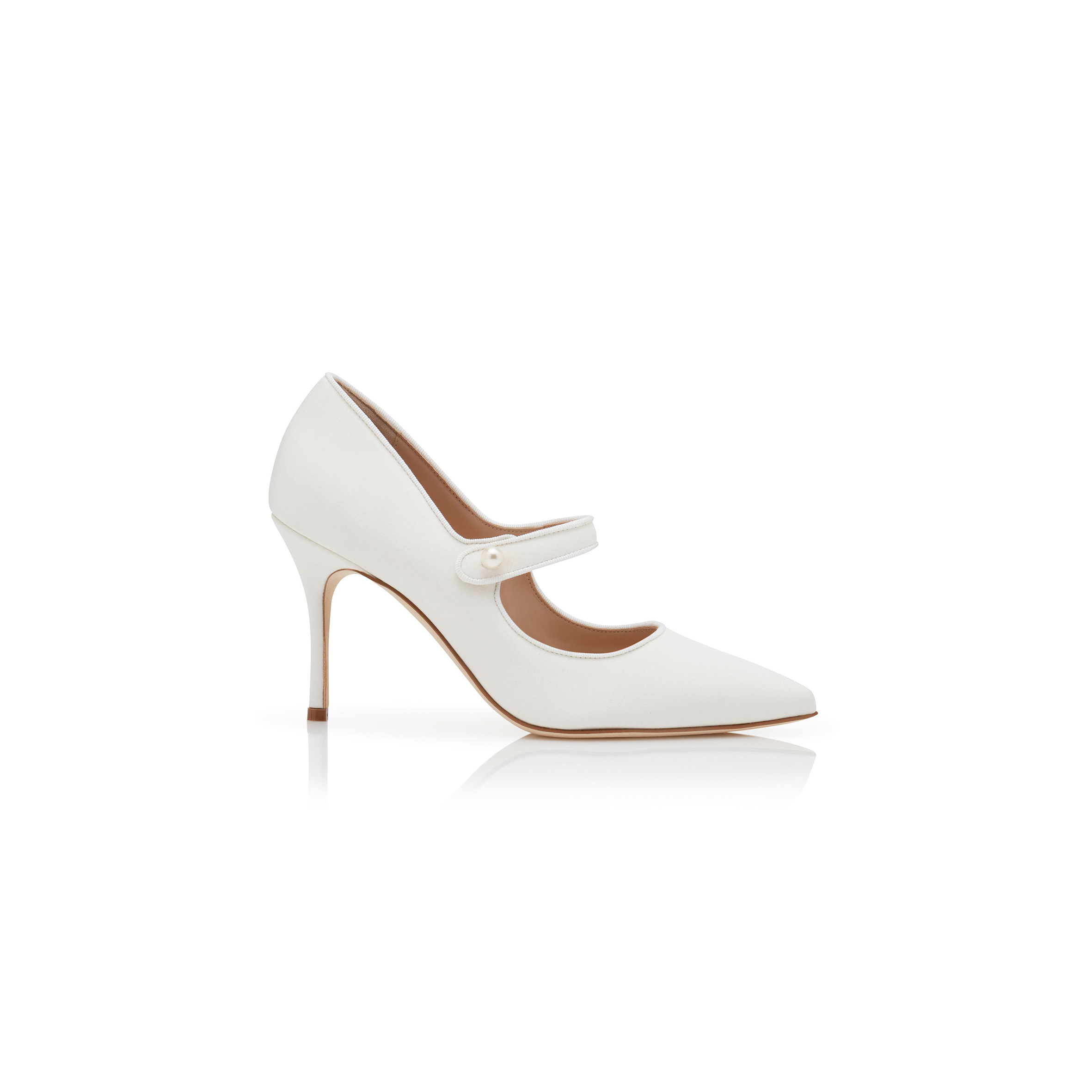 MANOLO BLAHNIK CAMPARIPEARL WHITE CREPE DE CHINE MARY JANE PUMPS 424-2023-0001